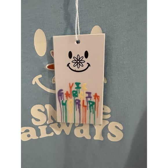 Vic Garcia World Blue Smile Always Tee NWT Sz M - Picture 4 of 7